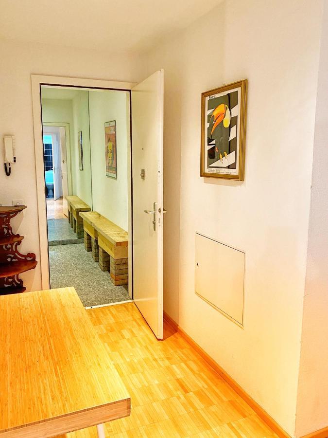 Cozy Apartment By The The Lake Of Lugano Exteriör bild