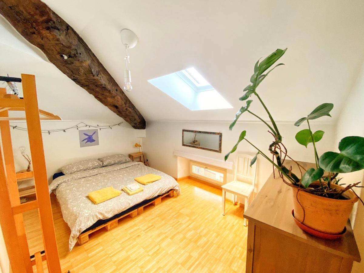 Cozy Apartment By The The Lake Of Lugano Exteriör bild